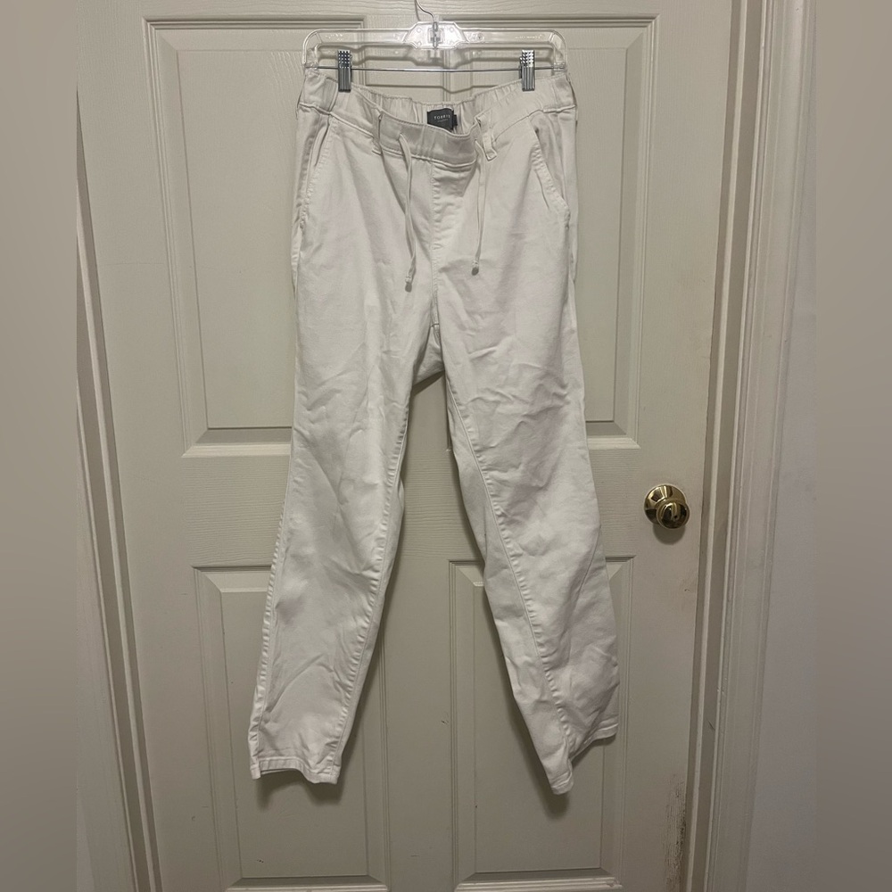 Torrid Pull On White Chinos size 1reg